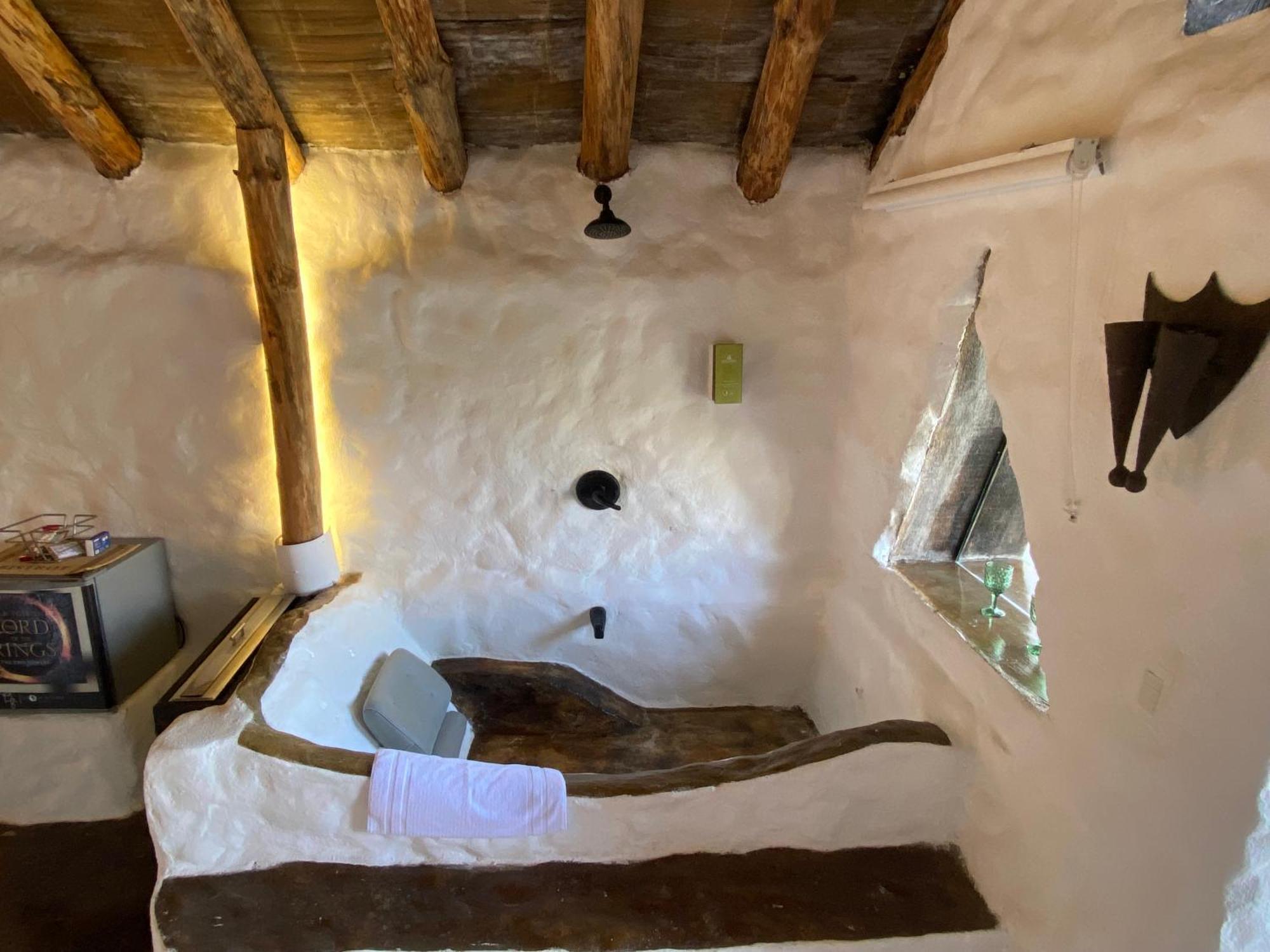 Hobbit Hotel Ecolodge- Guatapé מראה חיצוני תמונה