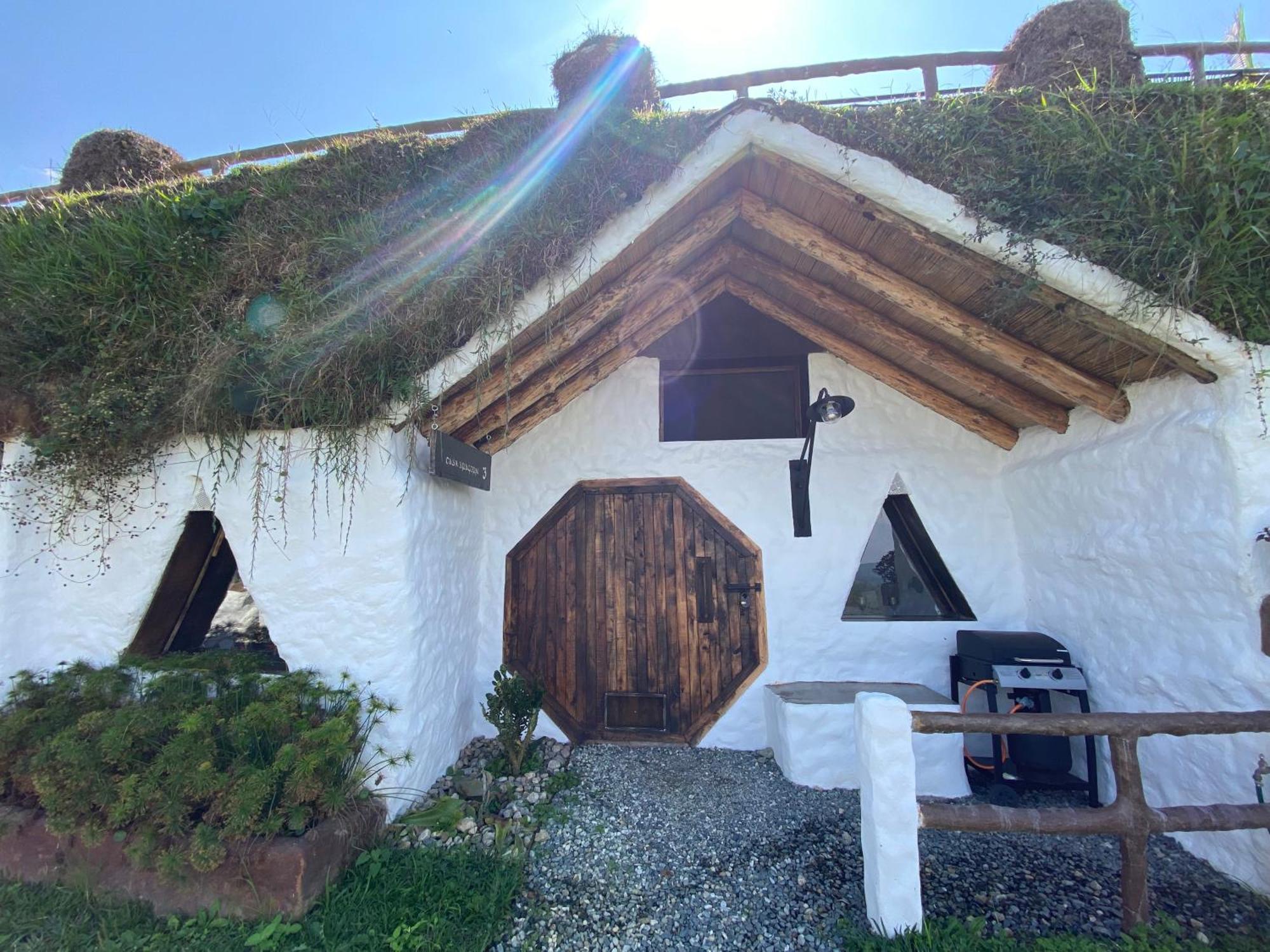 Hobbit Hotel Ecolodge- Guatapé מראה חיצוני תמונה
