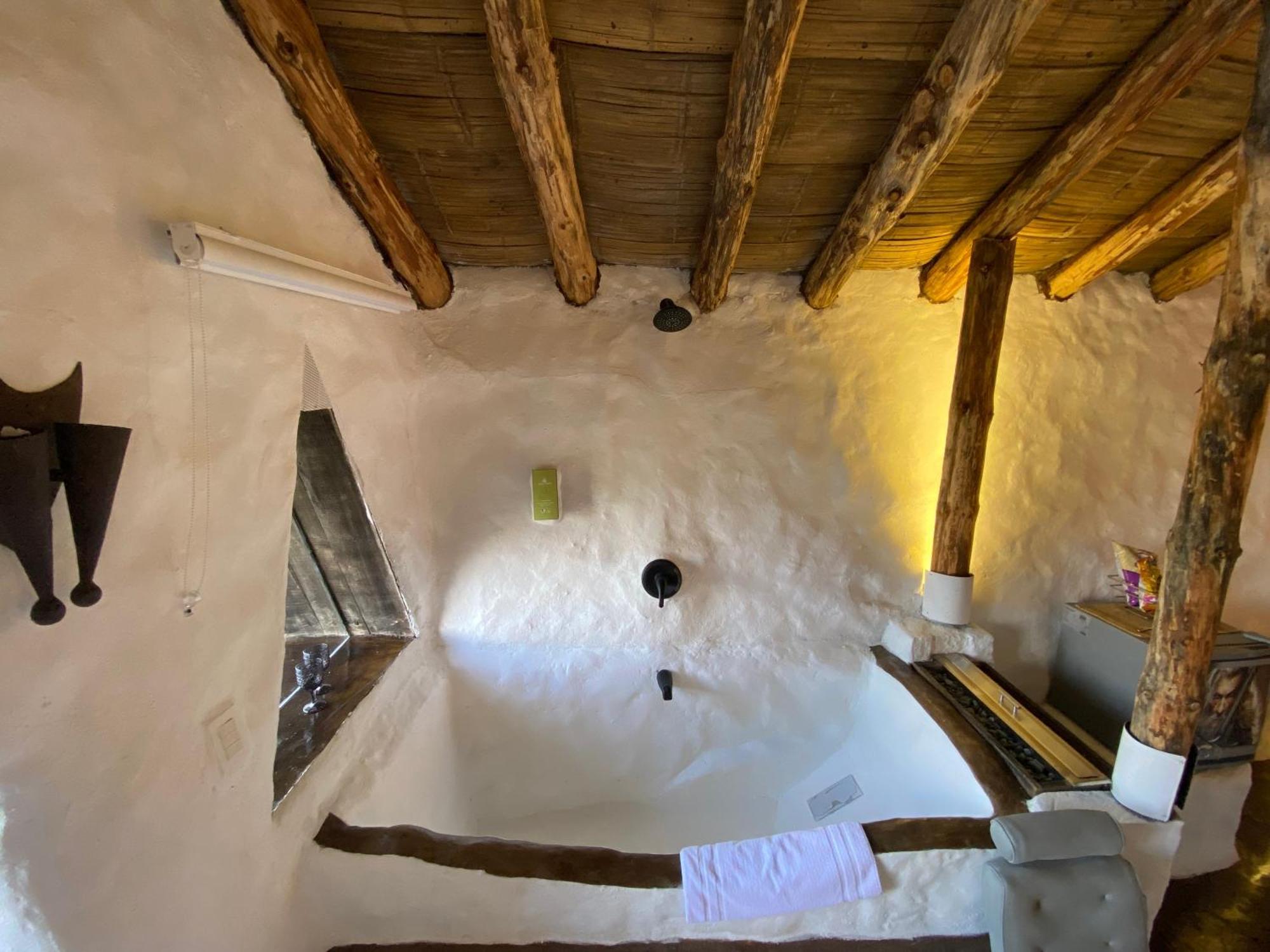 Hobbit Hotel Ecolodge- Guatapé מראה חיצוני תמונה