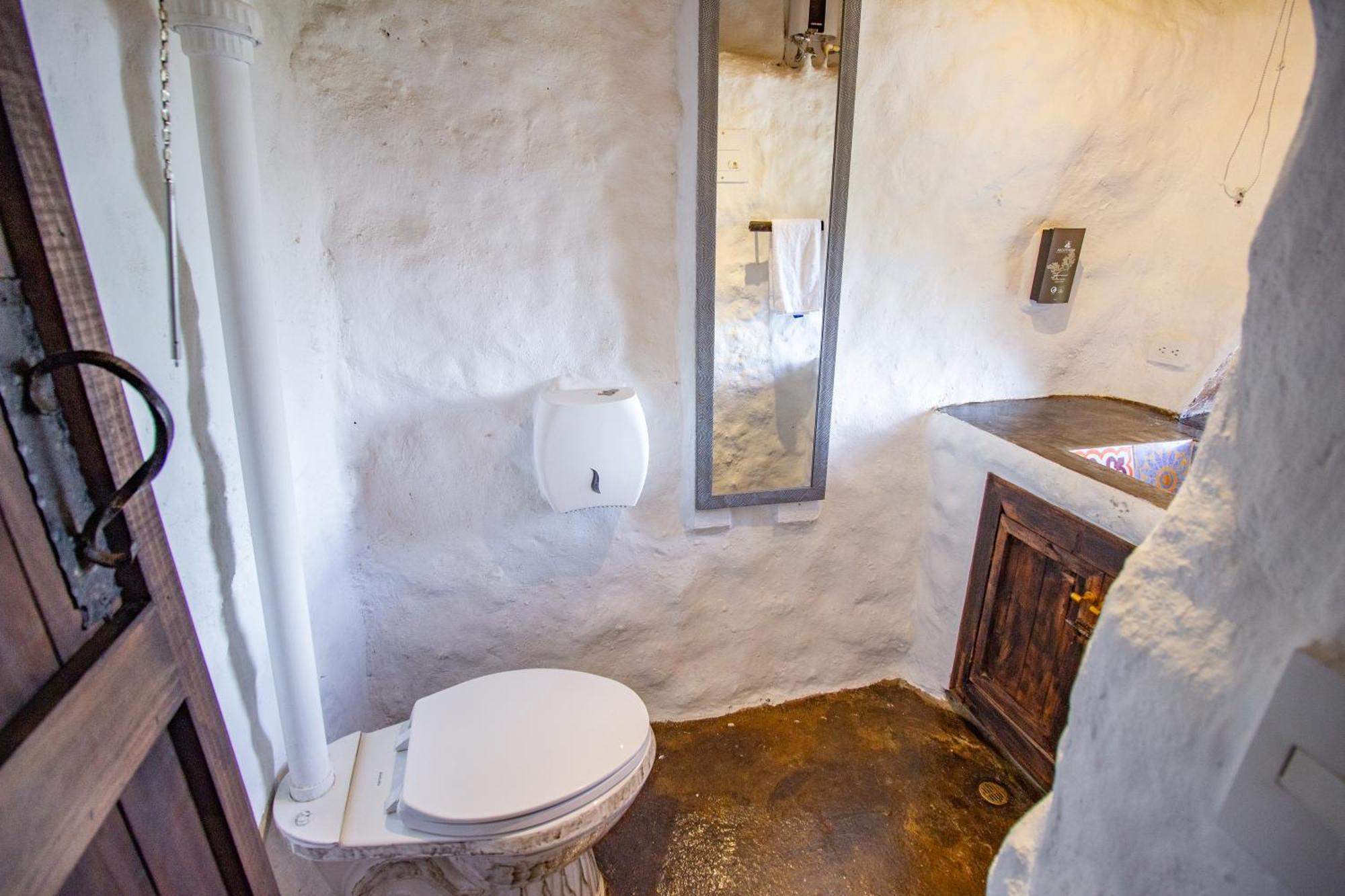 Hobbit Hotel Ecolodge- Guatapé מראה חיצוני תמונה