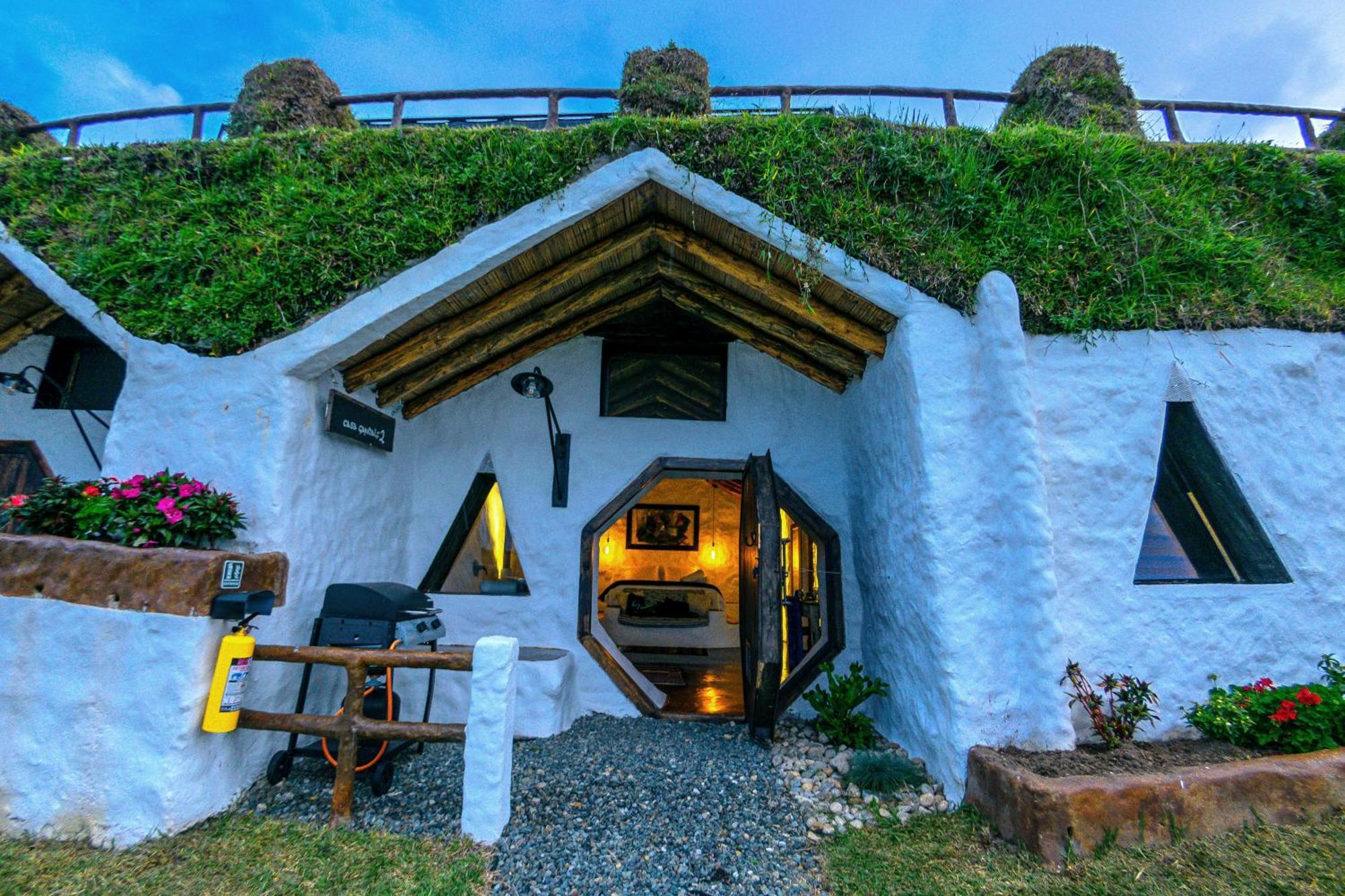 Hobbit Hotel Ecolodge- Guatapé מראה חיצוני תמונה